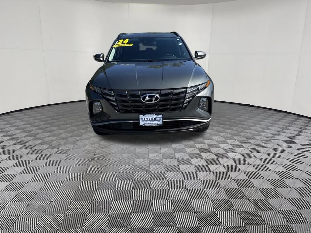 Used 2024 Hyundai Tucson Blue AWD/4WD image 2