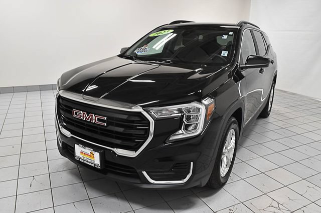 Certified 2023 GMC Terrain SLE w/ Driver Convenience Package FWD image 1