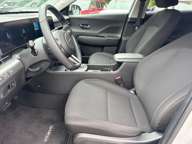 Used 2024 Hyundai Kona SEL AWD/4WD image 17