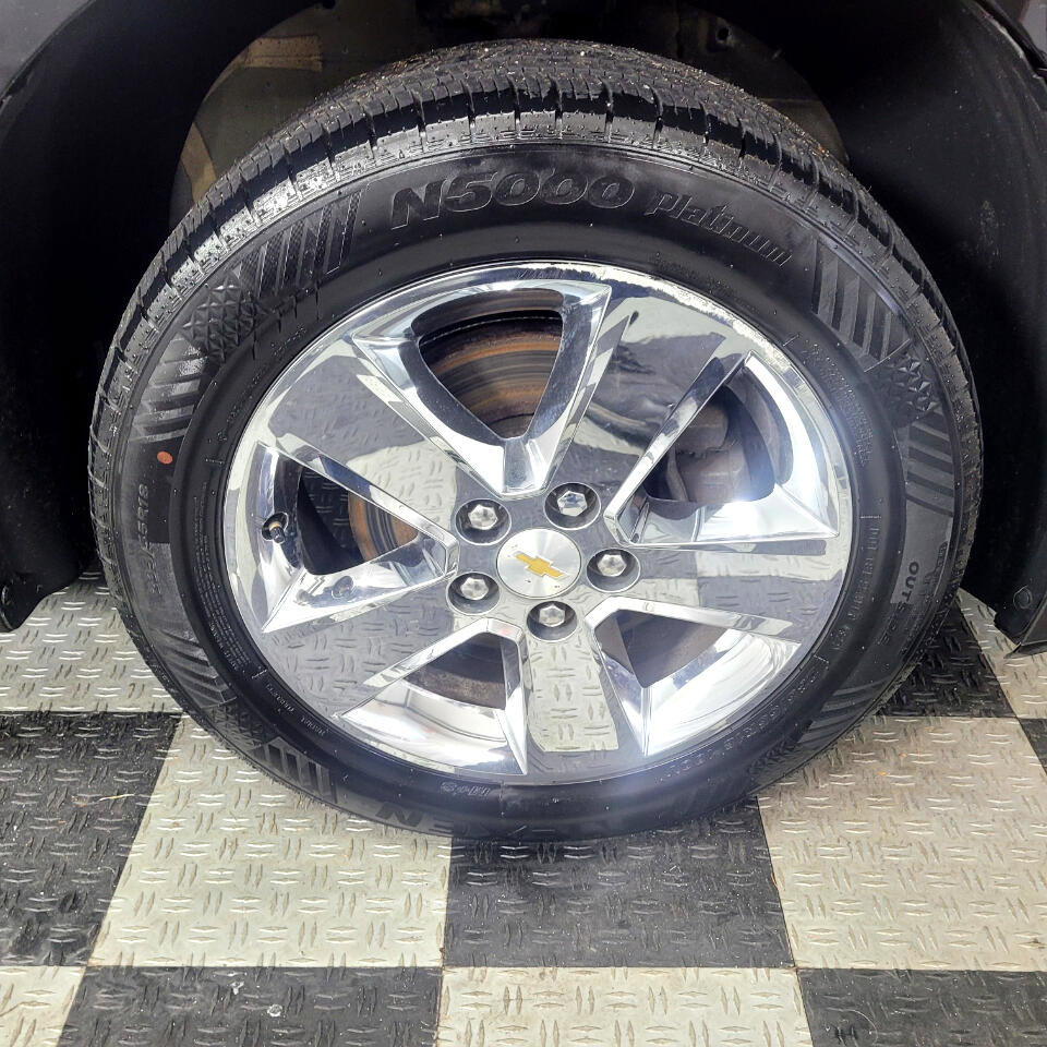 Used 2015 Chevrolet Equinox LT image 32