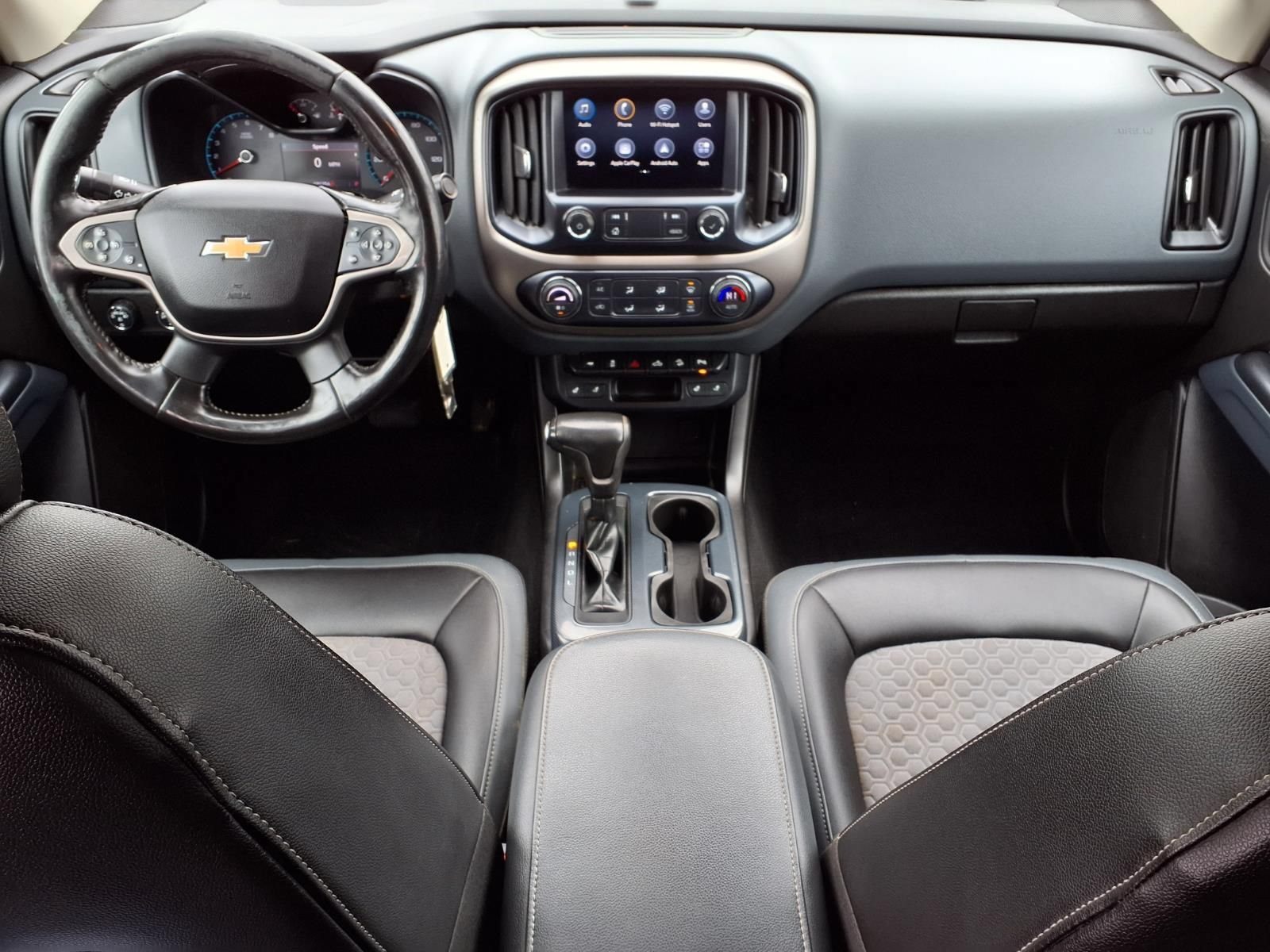 Used 2019 Chevrolet Colorado Z71 AWD/4WD image 12