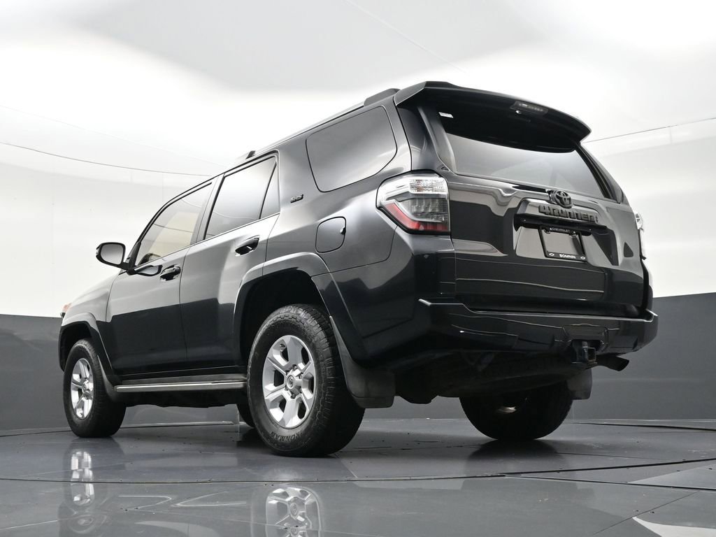 Used 2021 Toyota 4Runner SR5 Premium image 26