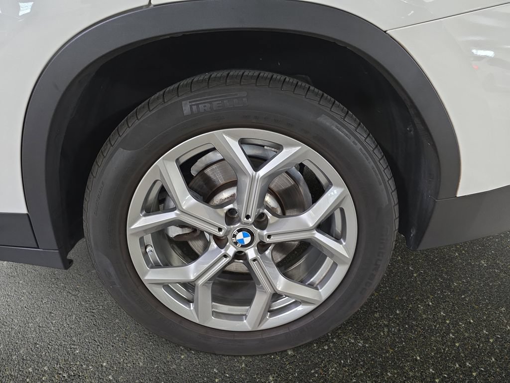Used 2024 BMW X3 sDrive30i w/ Convenience Package RWD image 29