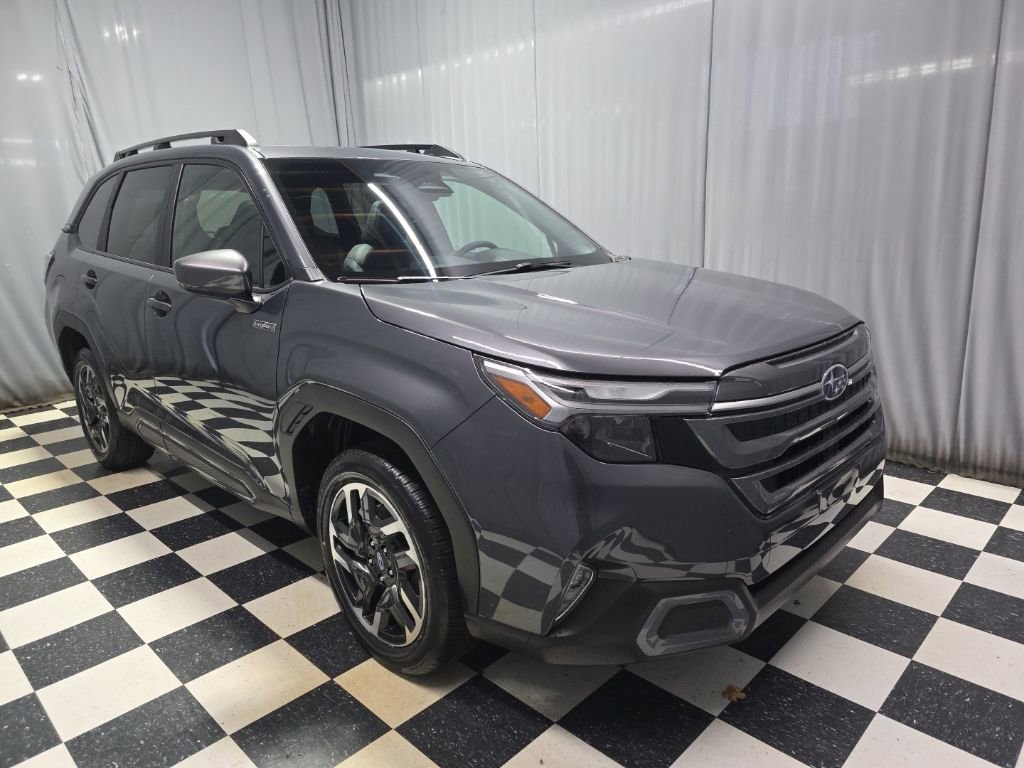 New 2025 Subaru Forester Limited w/ Popular Package AWD/4WD image 3