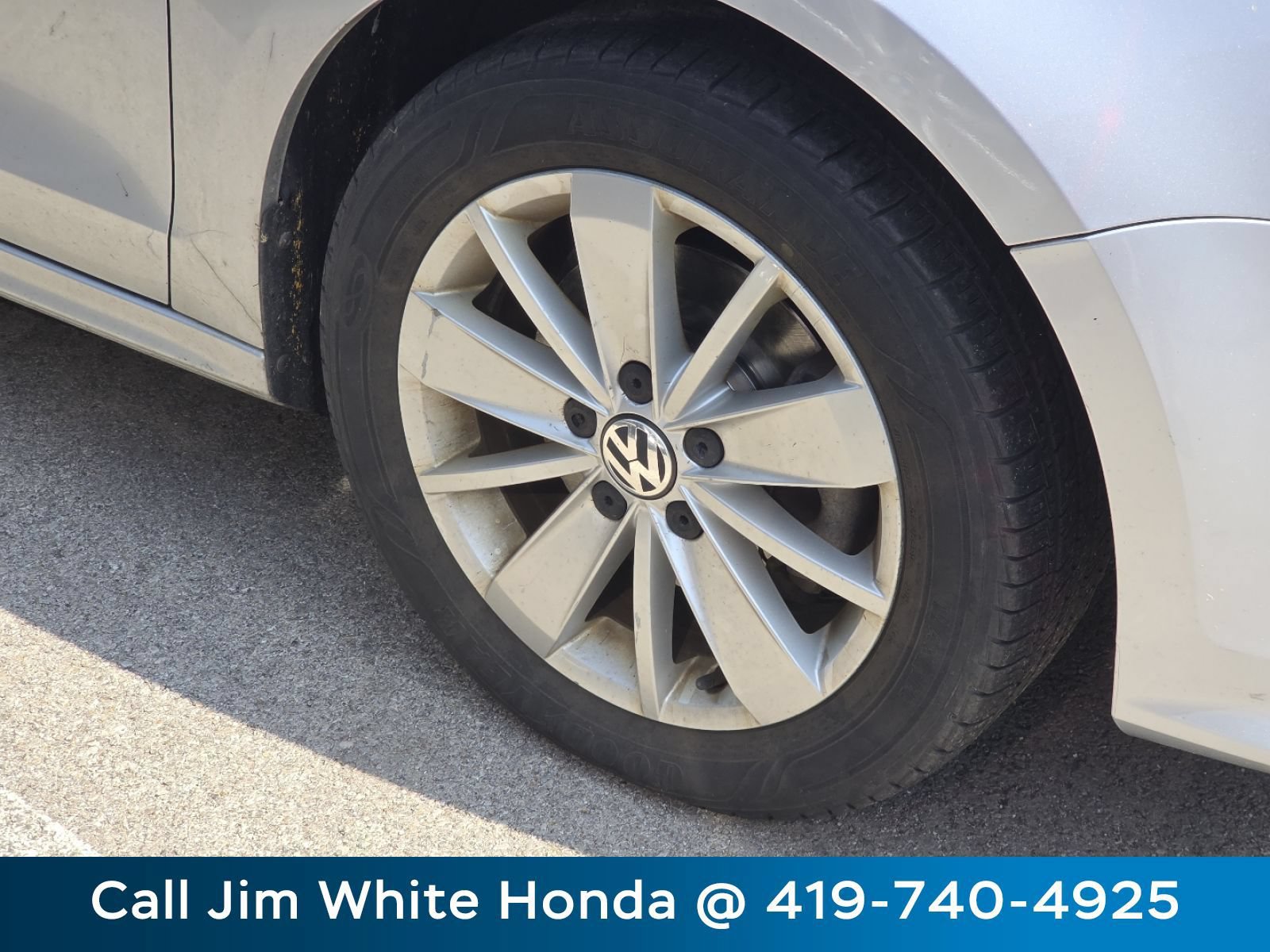 Used 2015 Volkswagen Jetta SE FWD image 19