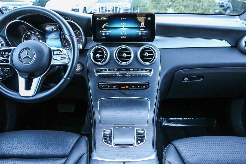 Used 2021 Mercedes-Benz GLC 300 GLC 300 image 12