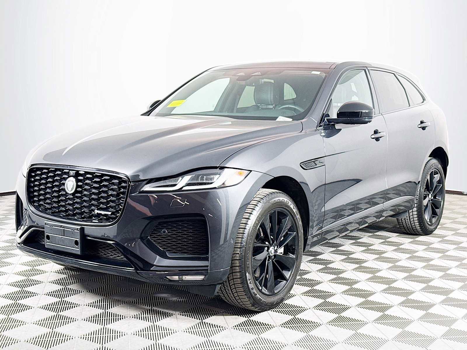 Used 2025 Jaguar F-PACE R-Dynamic S