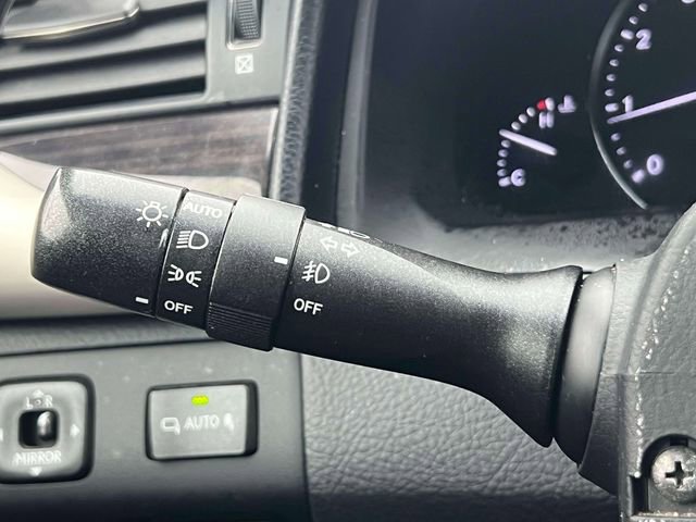 Used 2014 Lexus LS 460 AWD w/ Comfort Package image 27