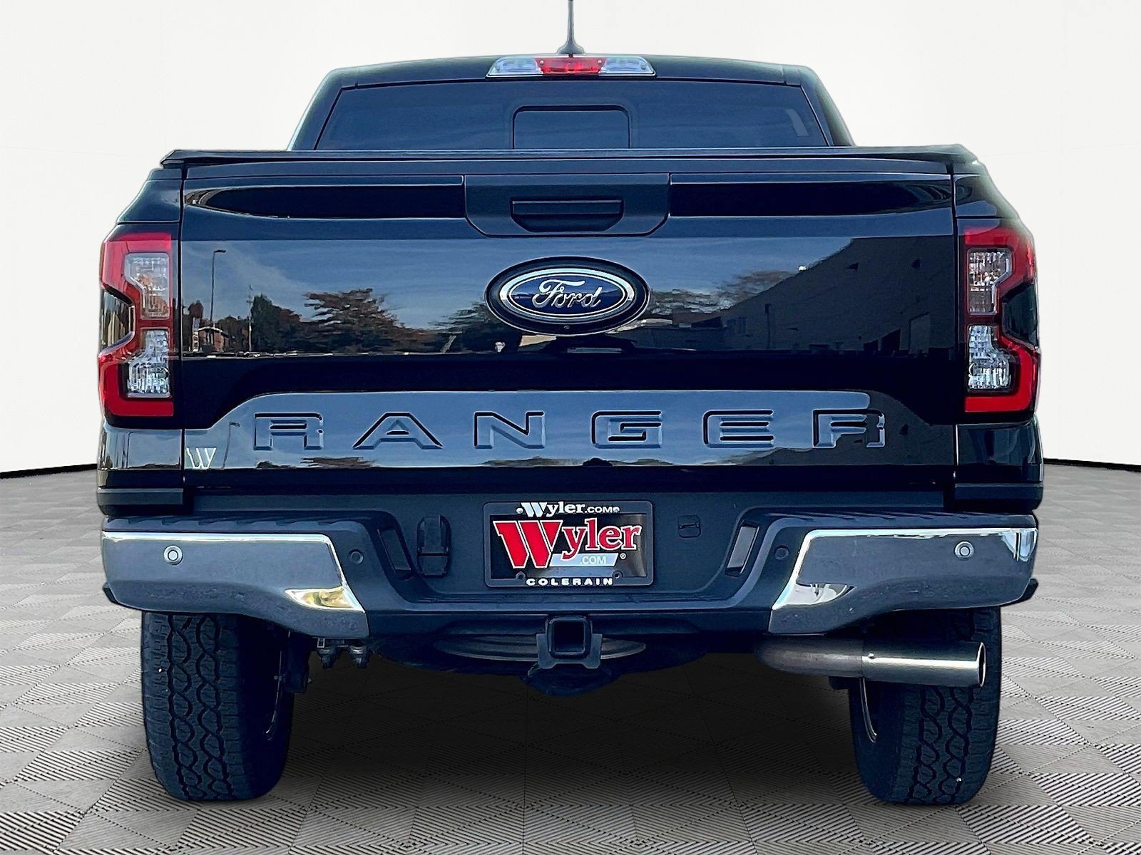 Used 2024 Ford Ranger XLT w/ Equipment Group 301A High RWD image 5