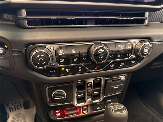 New 2025 Jeep Wrangler Unlimited Rubicon 392 image 21