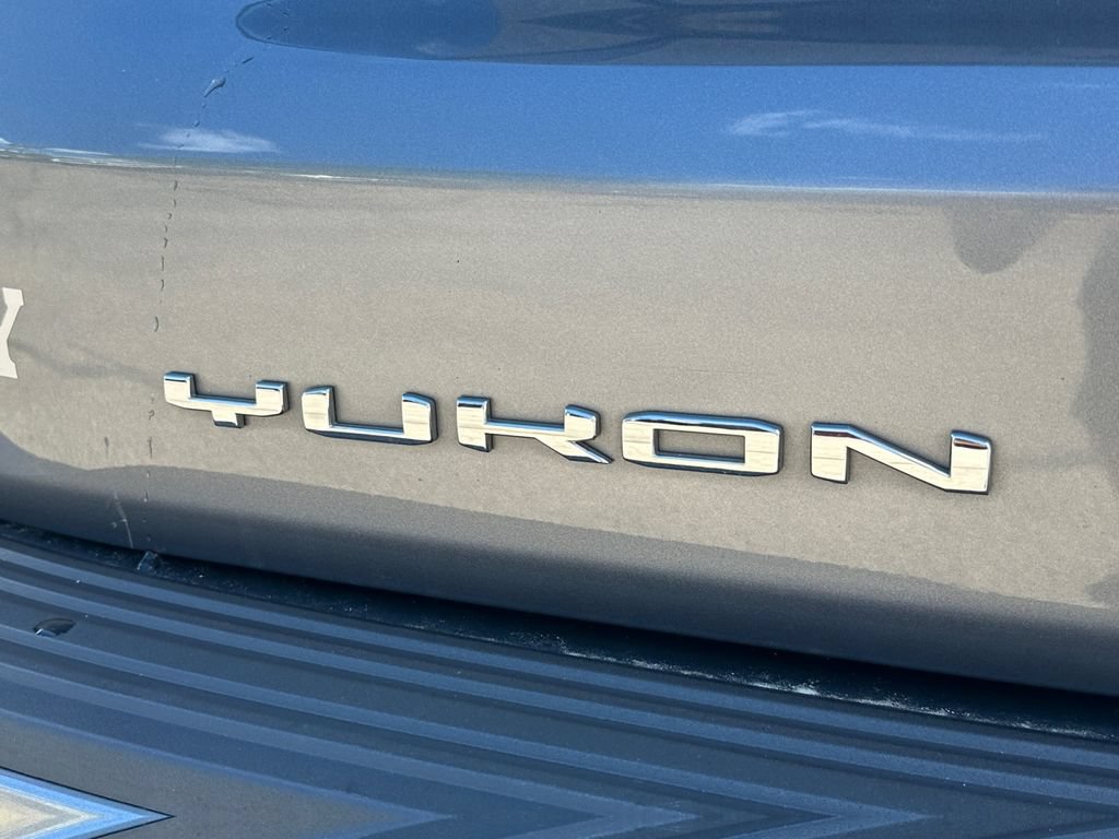 Used 2022 GMC Yukon SLT w/ SLT Premium Package AWD/4WD image 46