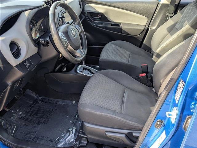 Used 2017 Toyota Yaris L image 14