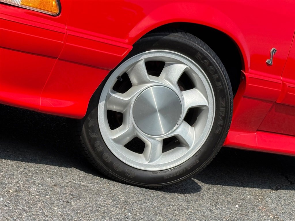 Used 1993 Ford Mustang Cobra image 5