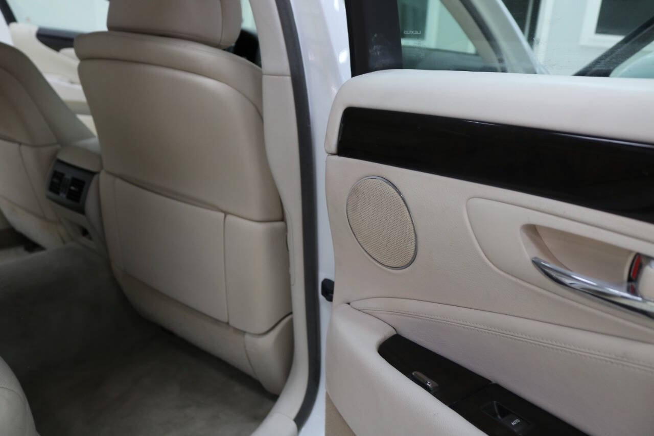 Used 2008 Lexus LS 460 L RWD image 99
