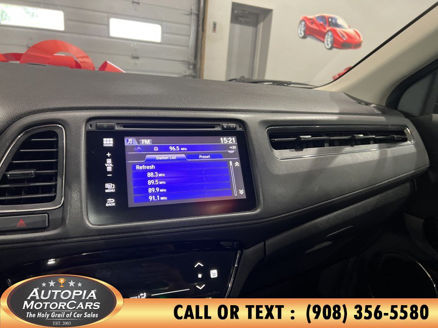 Used 2017 Honda HR-V EX image 25