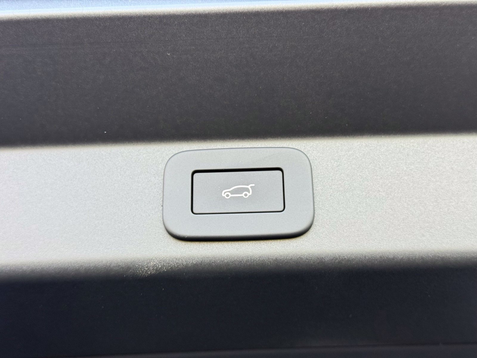New 2027 Land Rover Range Rover Sport SE AWD/4WD image 48