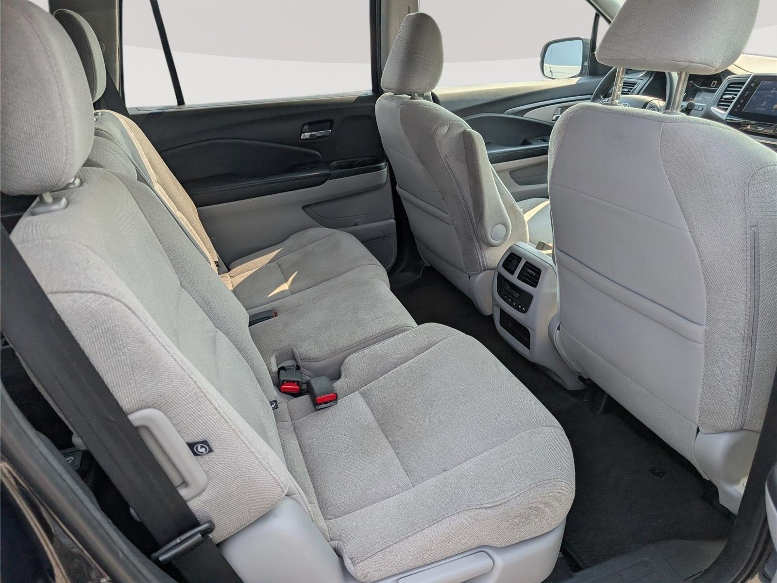 Used 2016 Honda Pilot EX image 11
