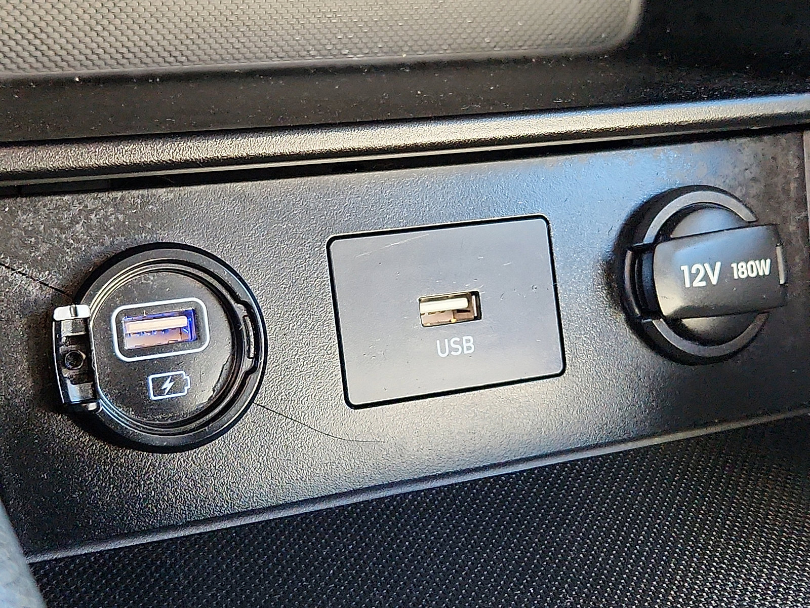 Used 2023 Hyundai Kona SEL image 24