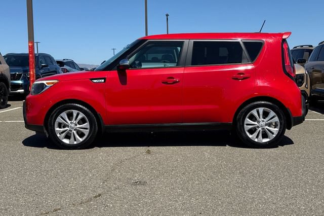 Used 2014 Kia Soul + w/ Audio Package FWD image 9