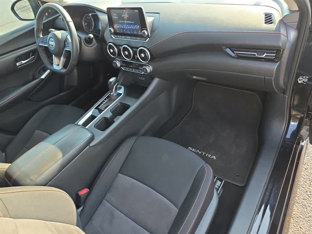 Used 2023 Nissan Sentra SR w/ Midnight Edition Package FWD image 11