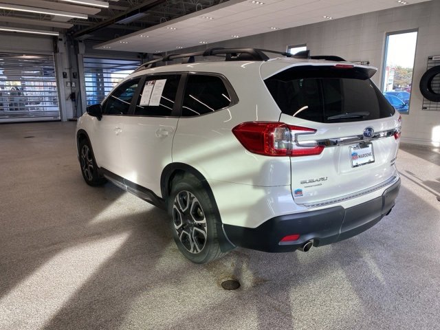 Used 2024 Subaru Ascent Limited image 11