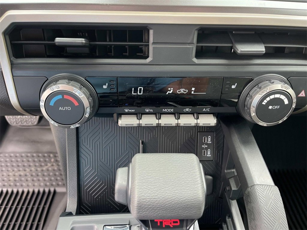 New 2025 Toyota Tacoma TRD Off-Road image 22