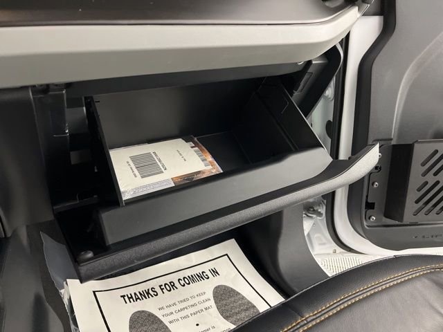 Used 2022 Ford Bronco Badlands image 36