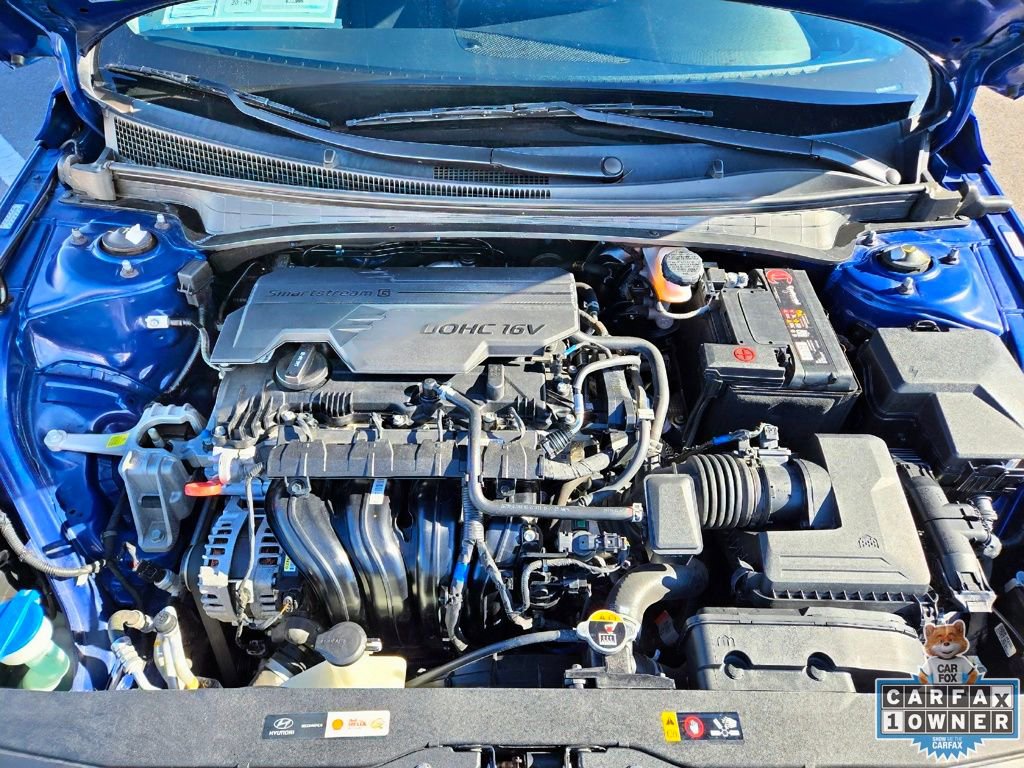 Used 2023 Hyundai Elantra Limited image 19