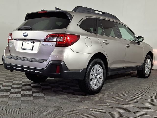 Used 2019 Subaru Outback 2.5i Premium AWD/4WD image 9