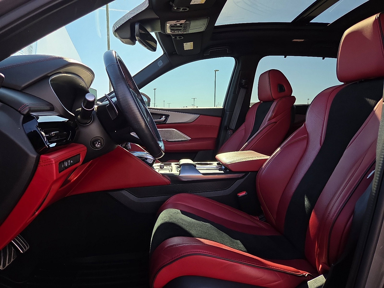 Used 2022 Acura MDX A-Spec image 17