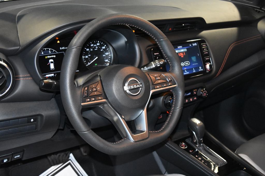 Certified 2023 Nissan Kicks SR w/ SR Premium Package image 2