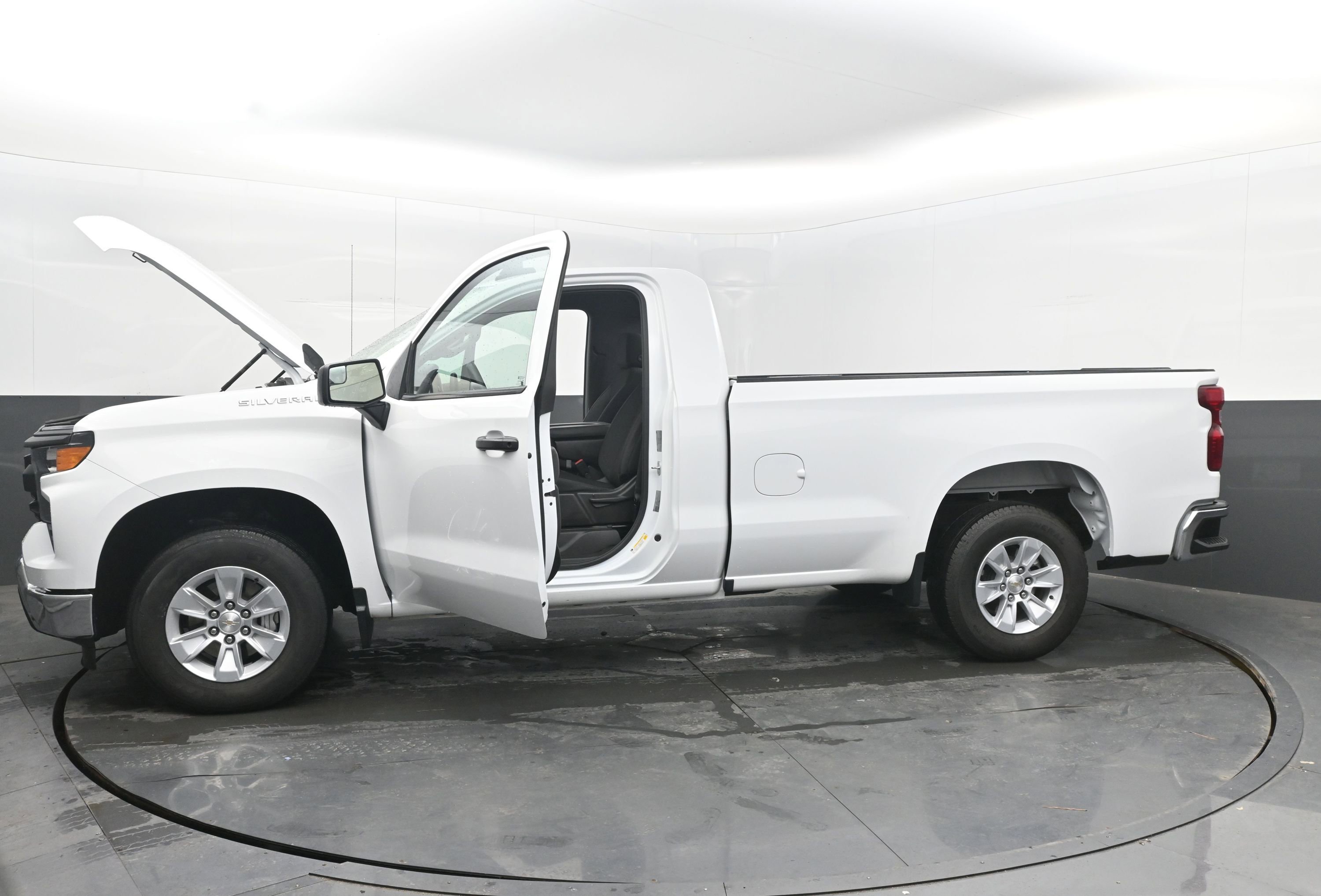 Certified 2024 Chevrolet Silverado 1500 W/T w/ WT Fleet Convenience Package image 40