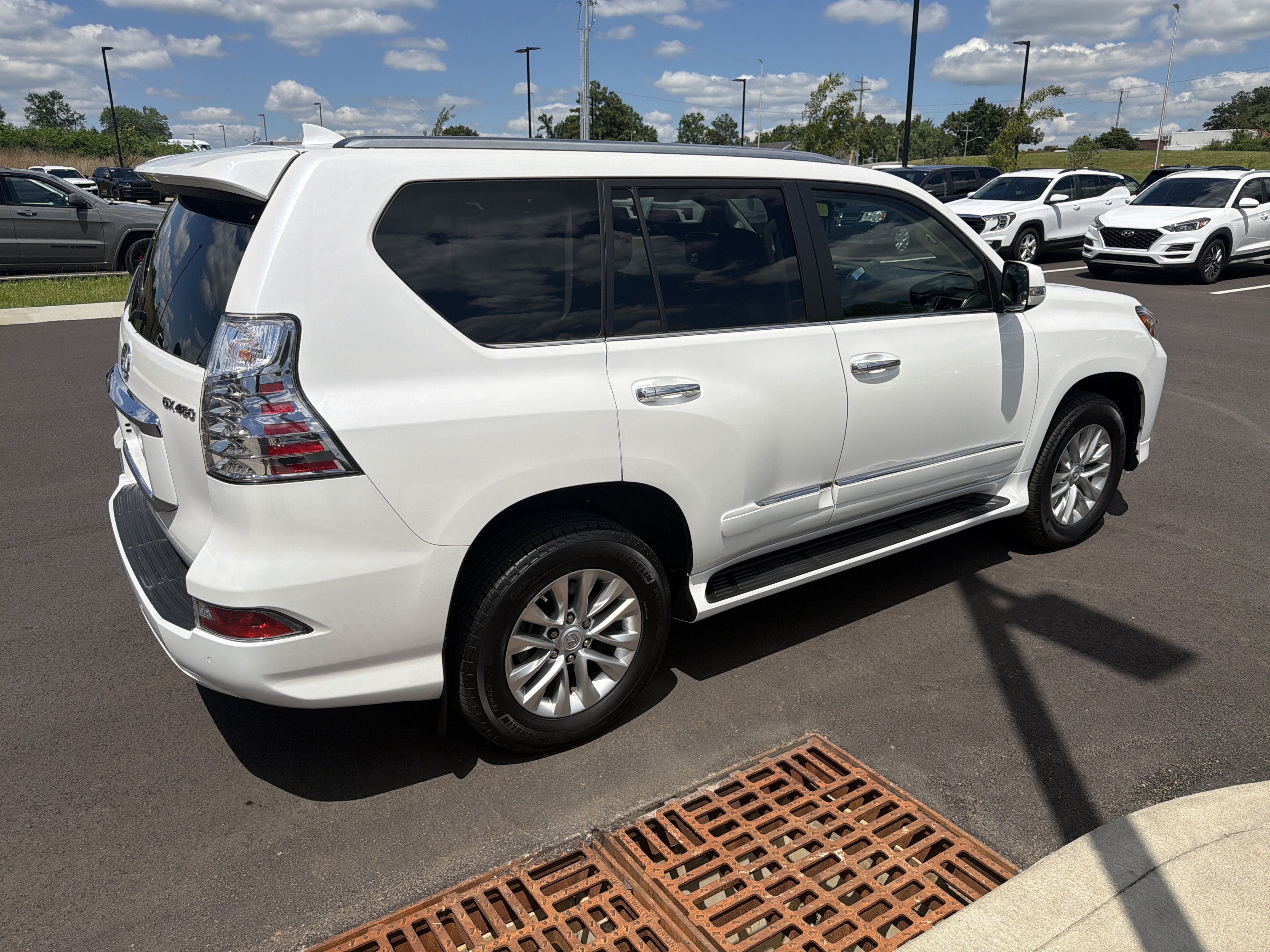 Used 2018 Lexus GX 460 Premium AWD/4WD image 12