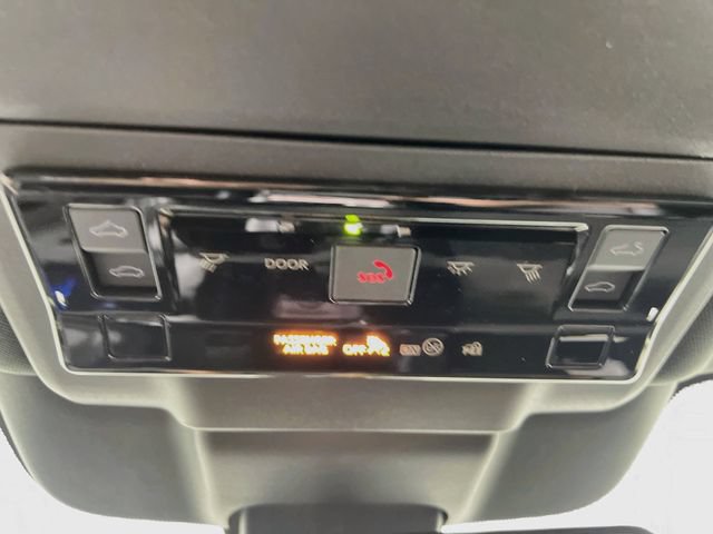 New 2026 Toyota RAV4 XSE AWD/4WD image 18