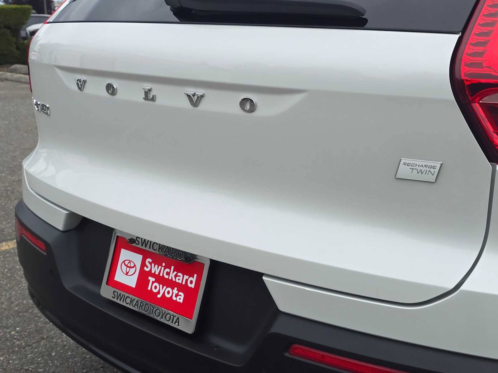 Used 2023 Volvo XC40 Recharge Ultimate AWD/4WD image 13