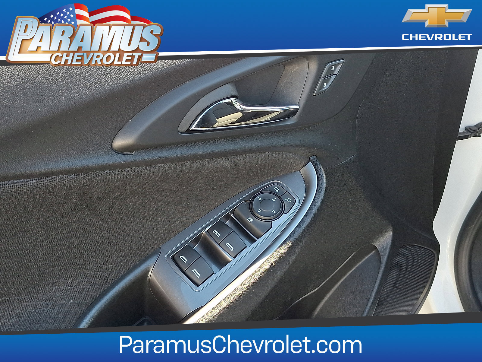 Used 2025 Chevrolet Malibu LT FWD image 13