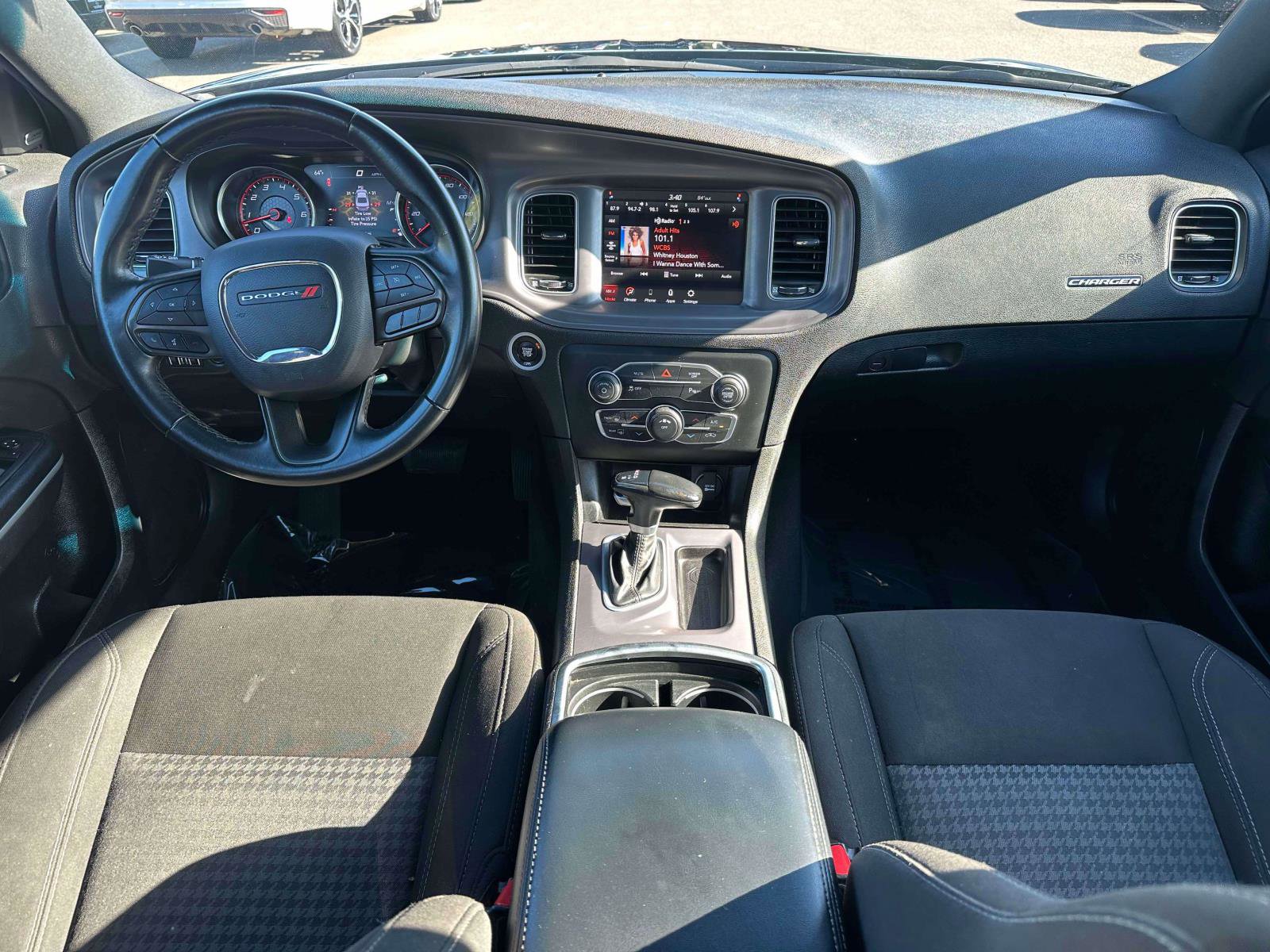 Used 2023 Dodge Charger SXT image 13