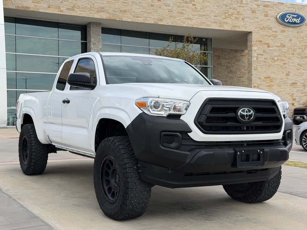 Used 2022 Toyota Tacoma SR RWD image 18