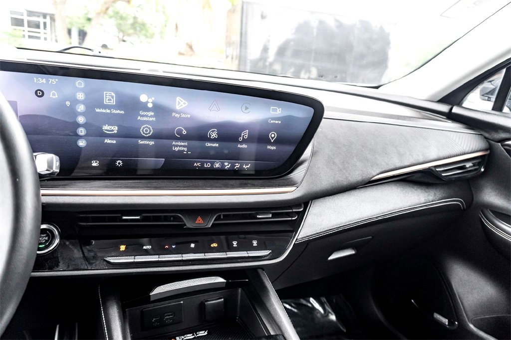 Used 2024 Buick Envision Sport Touring image 23