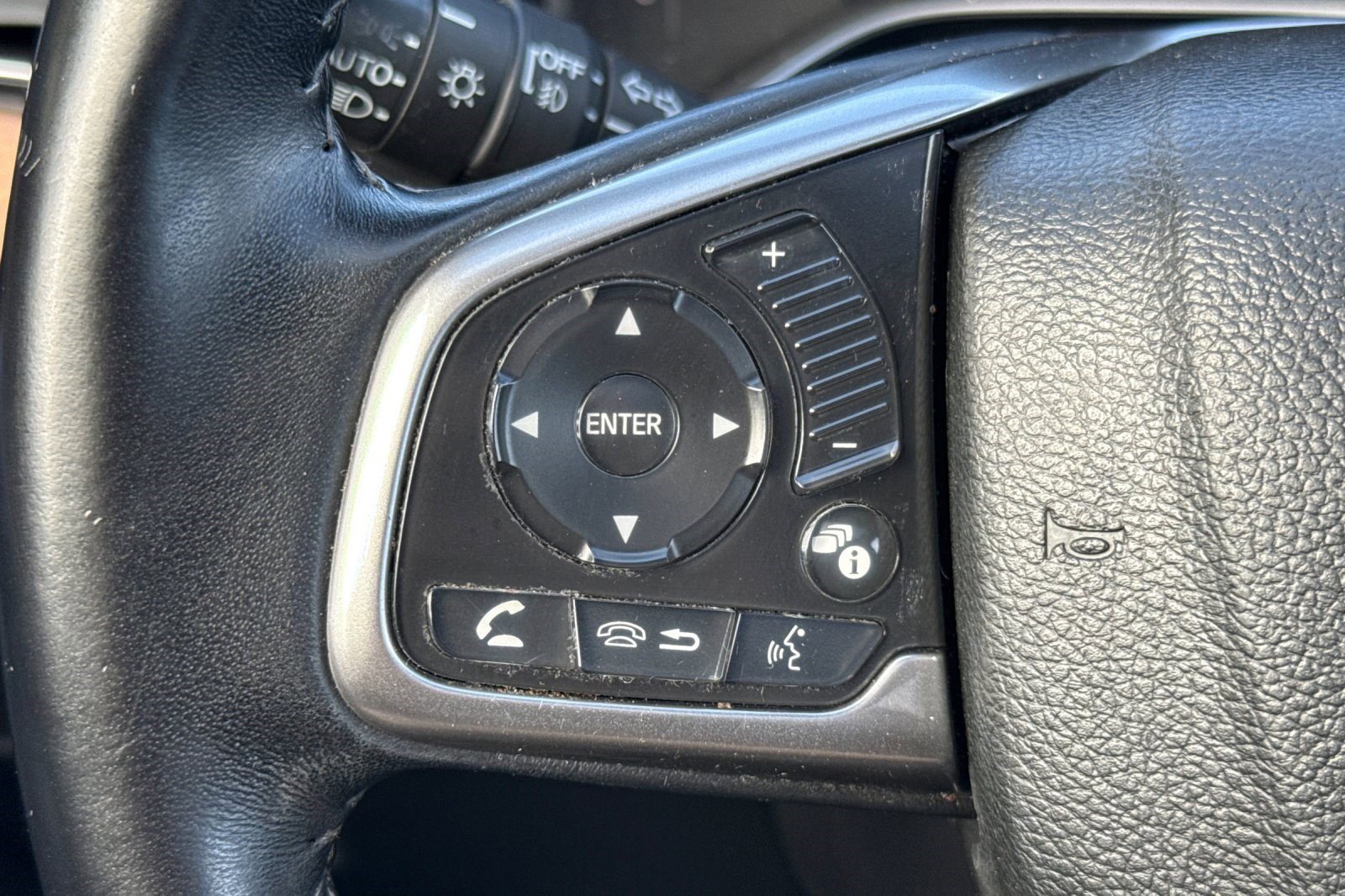 Used 2018 Honda CR-V EX-L image 29