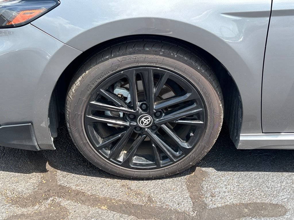 Used 2025 Toyota Camry SE FWD image 26