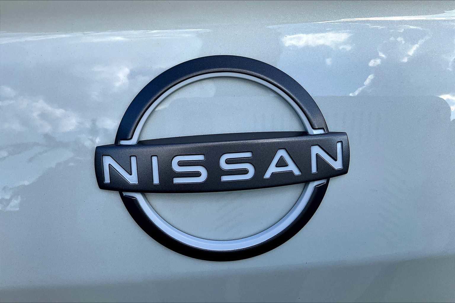 New 2025 Nissan Altima 2.5 SR image 8