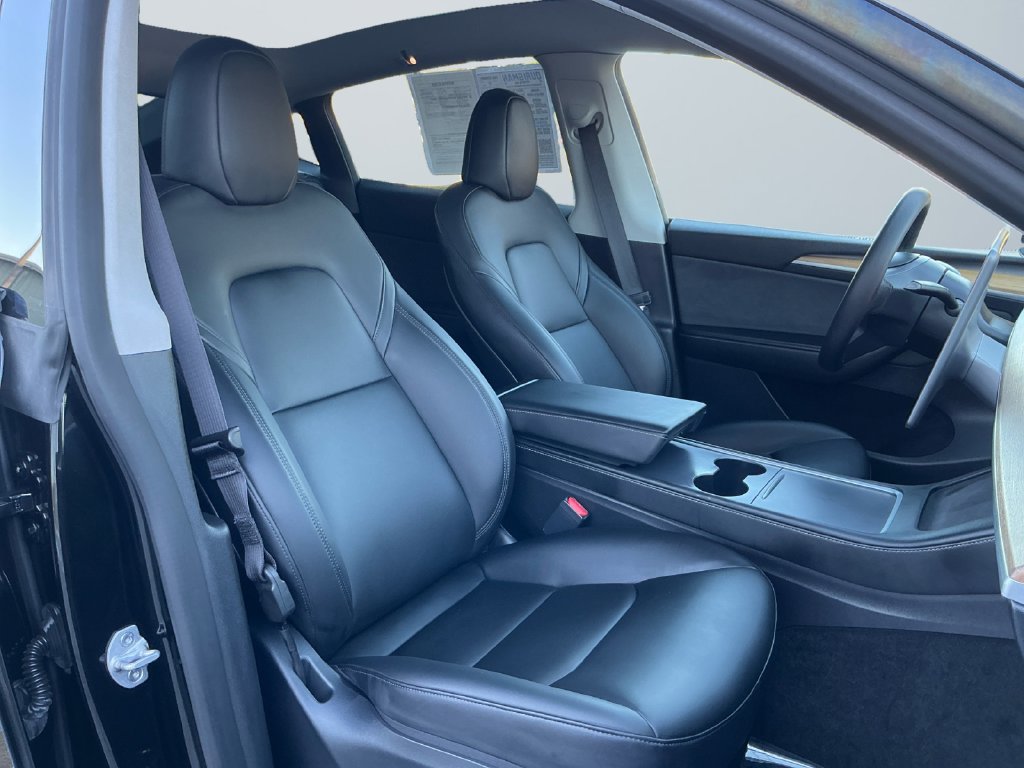 Used 2023 Tesla Model Y Long Range AWD/4WD image 16