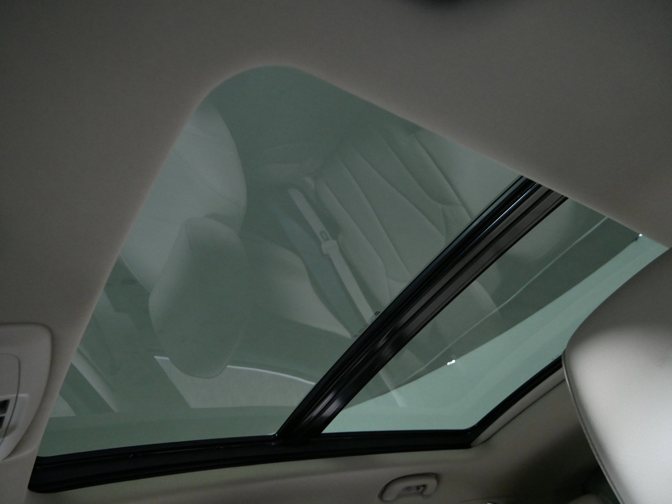 Used 2018 Buick Envision Essence image 31