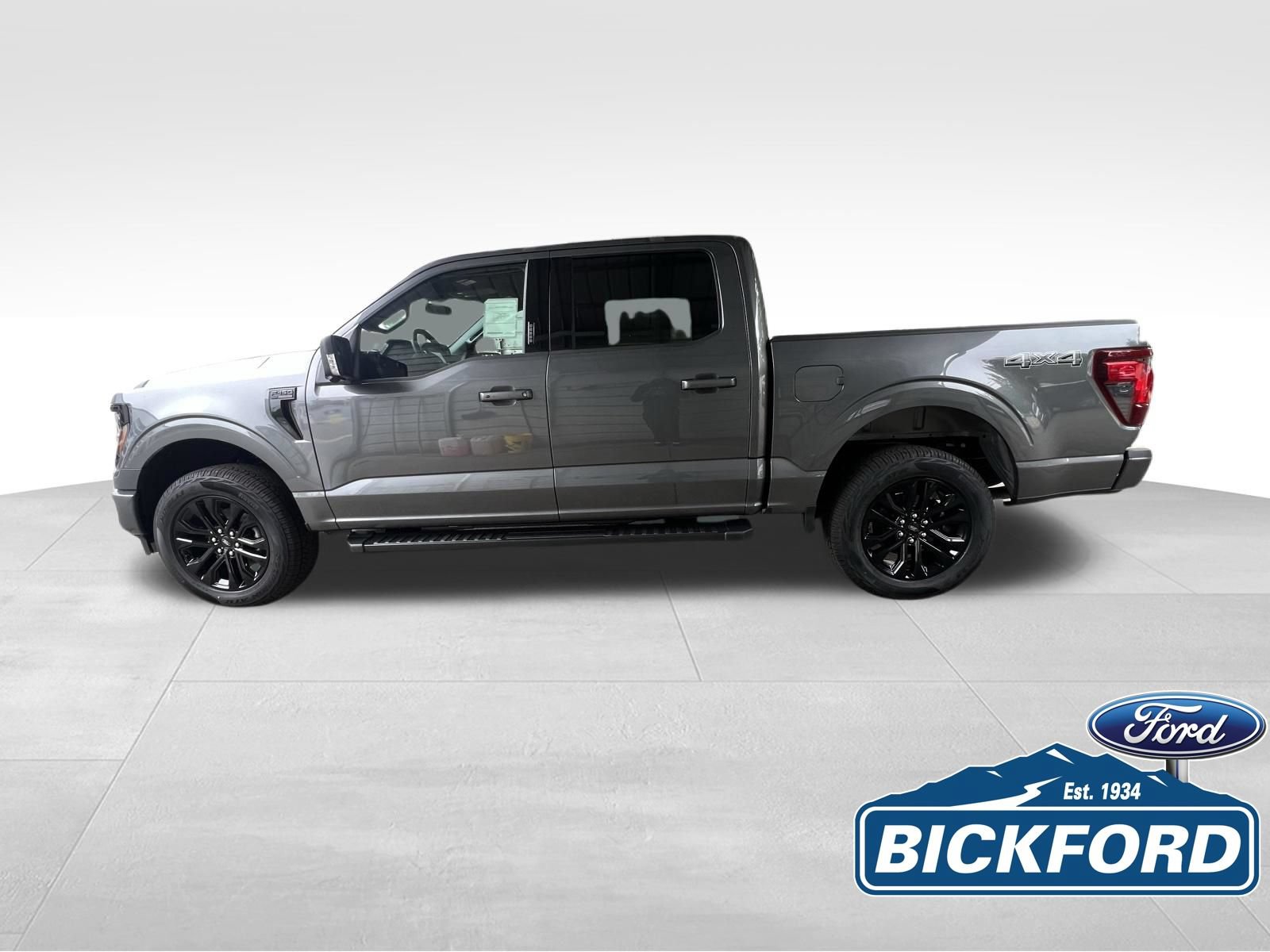 New 2026 Ford F150 XLT w/ Equipment Group 302A MID AWD/4WD image 9