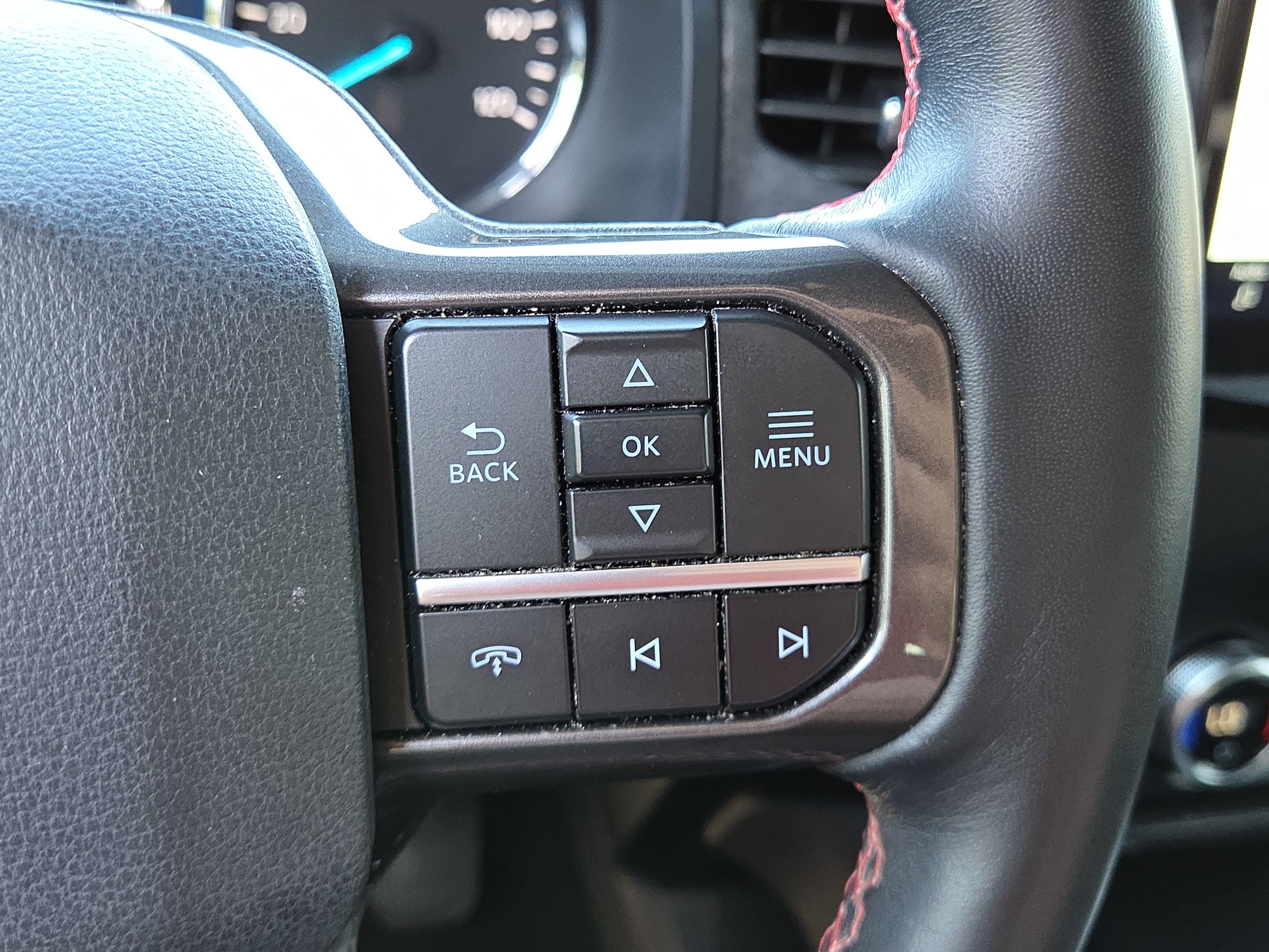 Used 2024 Ford Expedition Limited AWD/4WD image 22