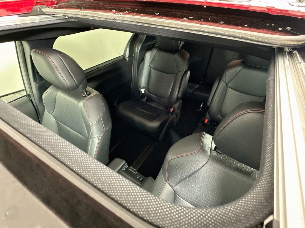 Certified 2026 Toyota Sienna XSE FWD image 22