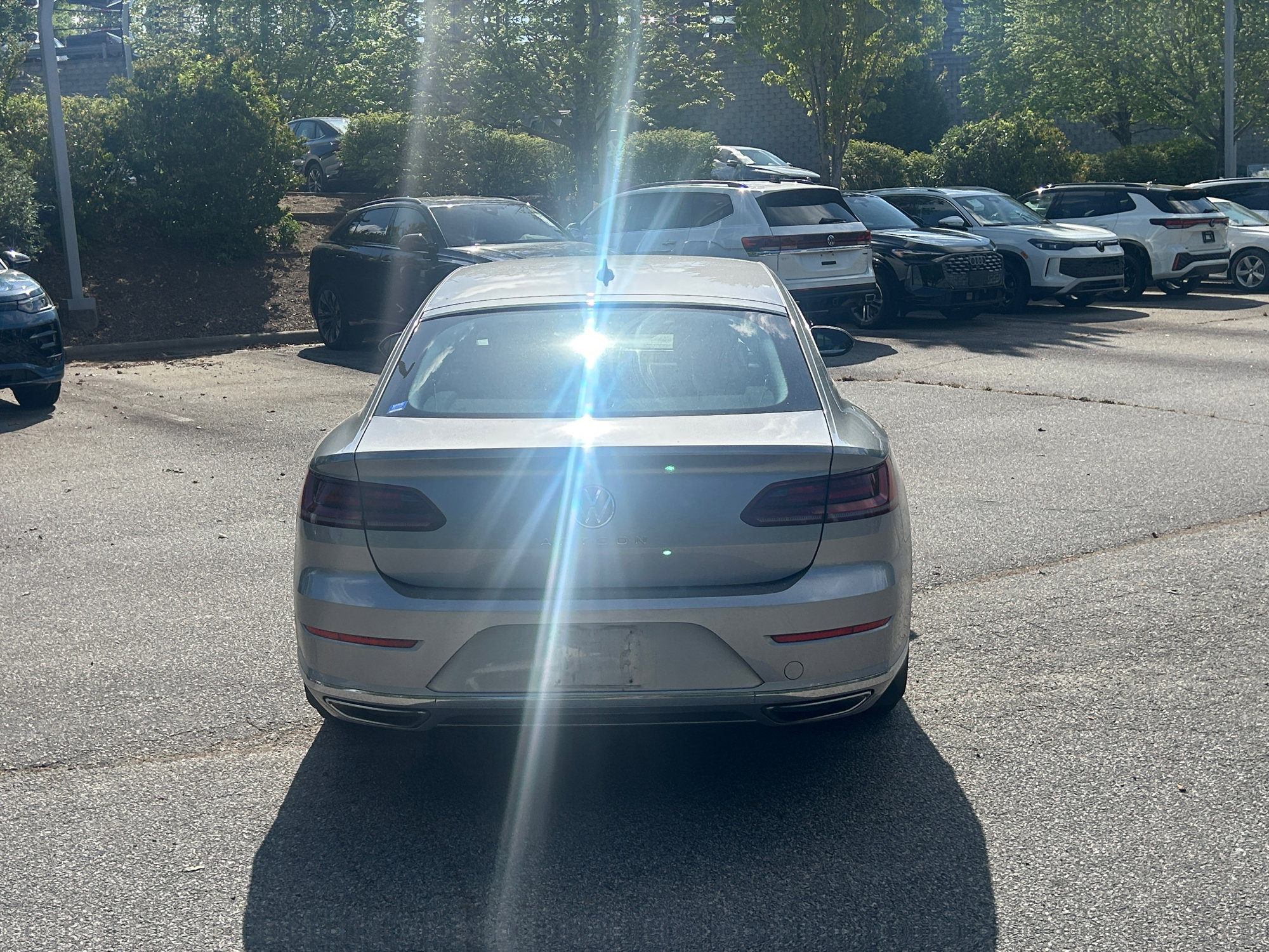 Used 2021 Volkswagen Arteon SE FWD image 6