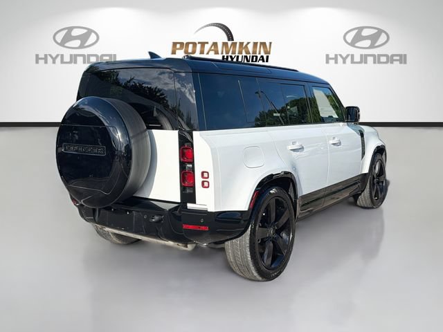 Used 2025 Land Rover Defender 110 X-Dynamic SE AWD/4WD image 5