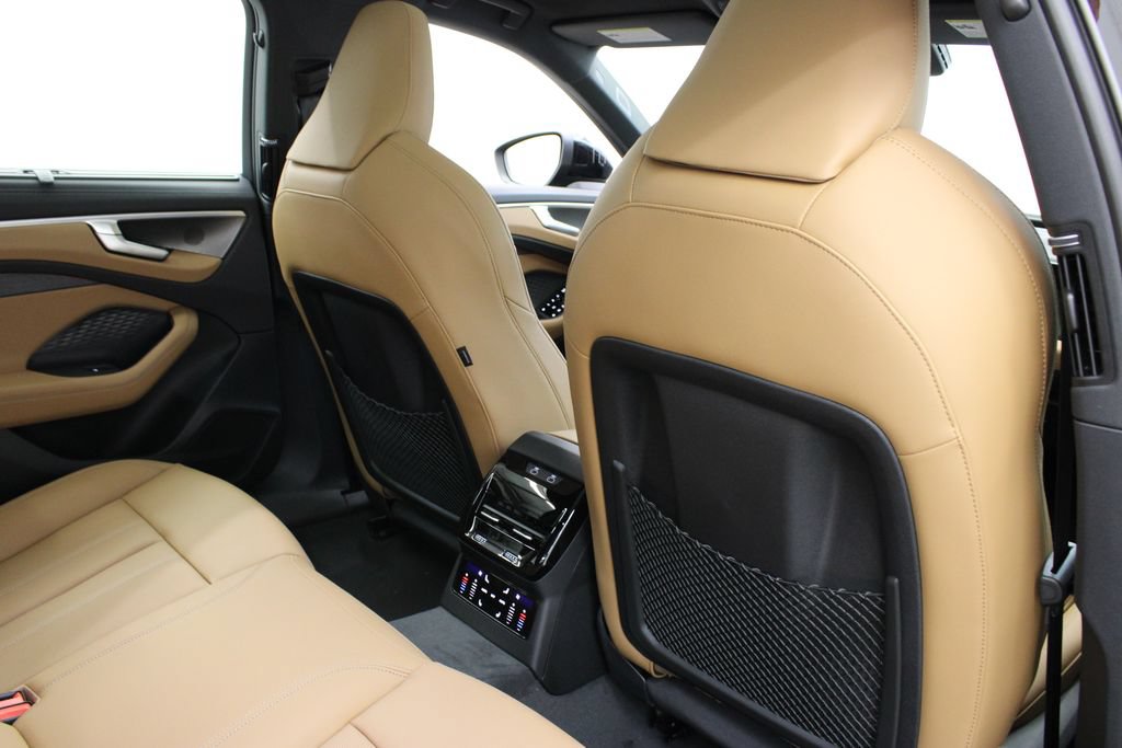 New 2026 Audi A6 Premium Plus AWD/4WD image 21
